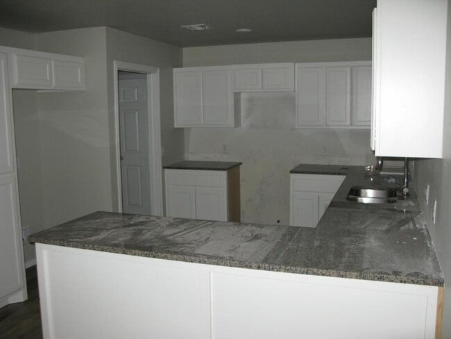 Photo - 11615 Surrey Ln