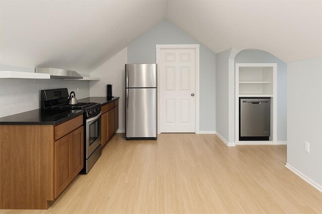 Photo - Charming Studio Apartment in Triplex Near UT