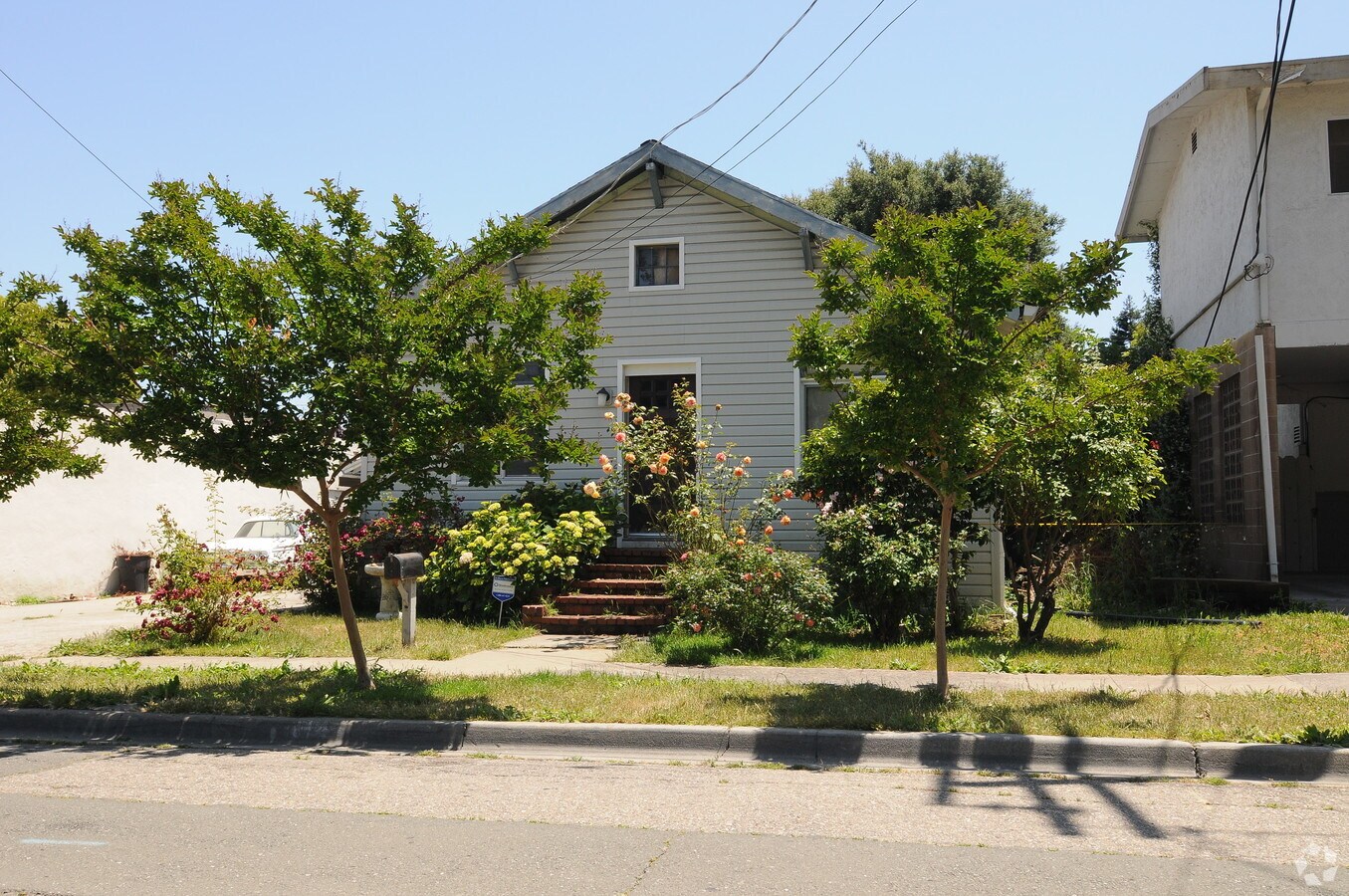 Photo - 420 Haven St