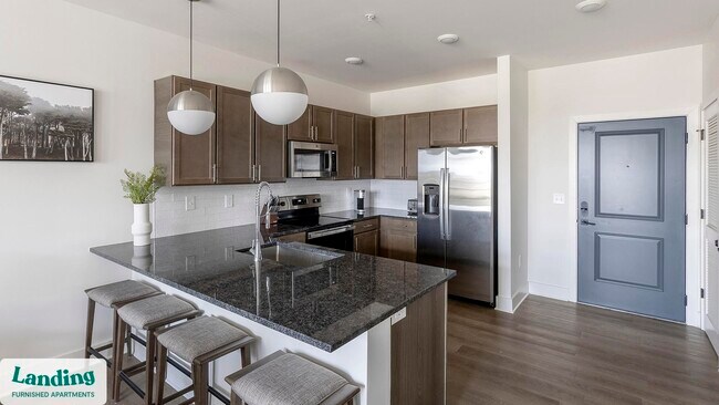 Photo - 170 Graphics Dr Unidad 2305