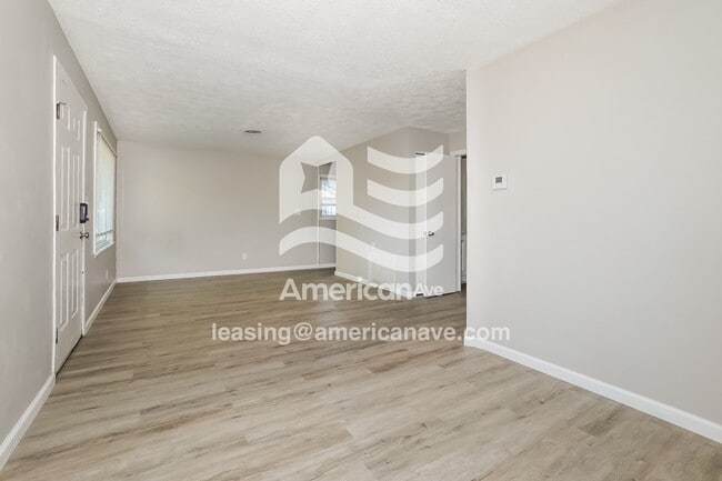 Photo - 1583 Breiding Rd