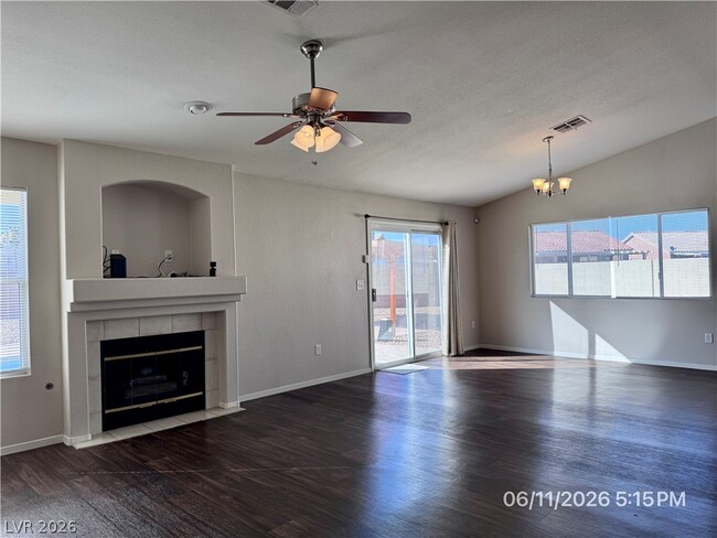 Photo - 222 Quailbush Dr