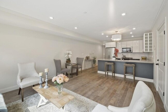 Photo - 312 Sumner St Unidad 1