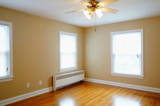 Building Photo - 8406 Greenwood Ave Rental
