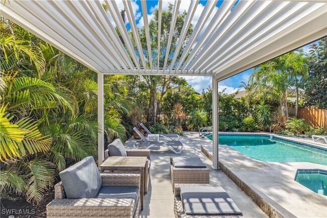 Photo - 564 109th Ave N