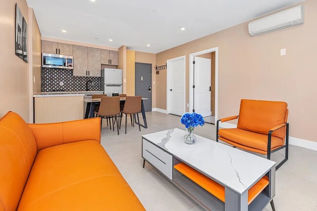 Photo - 32 Rutgers St Unit 403