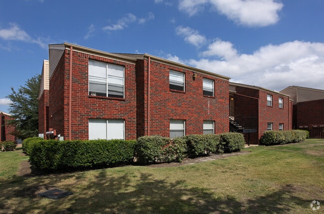 Rustic Oaks - Rustic Oaks