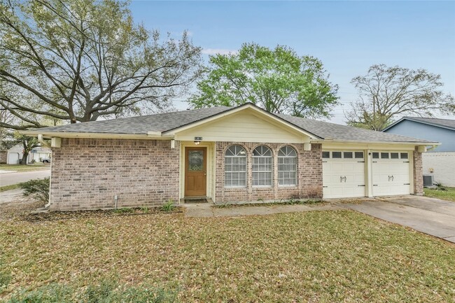 Photo - 13618 Piney Oaks Dr Casa