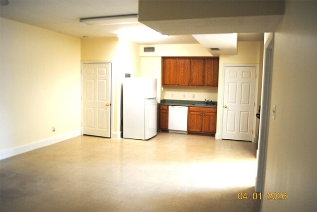 Photo - 255 N Dallas Ave