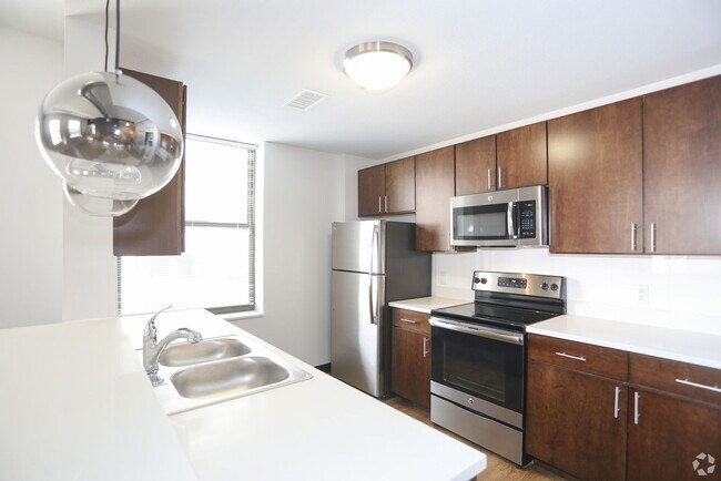 Fairfax Loft Apartments