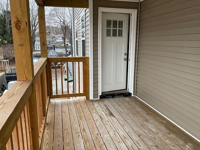 Photo - 90 Elm St Unit 2