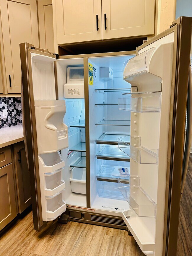 Electrodomésticos de acero inoxidable - 358 22nd St Unidad Two