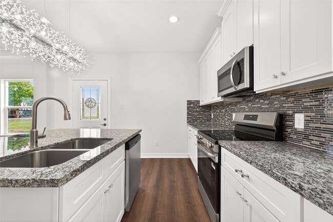 Photo - 422 N 4th St
