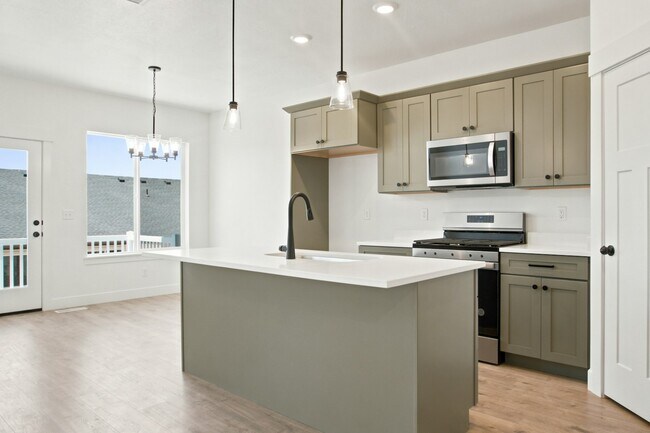 Photo - 4752 Heartwood Rd