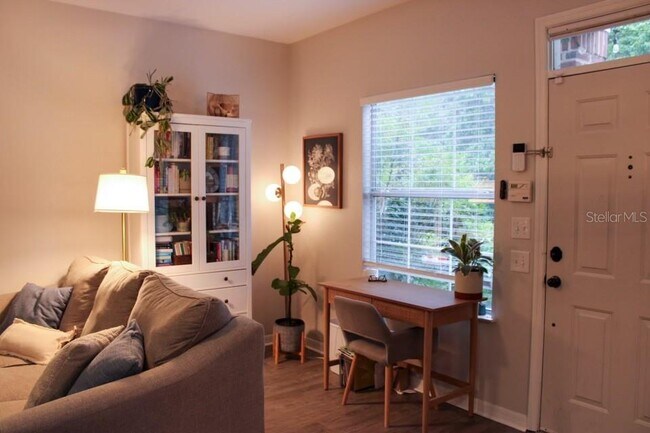 Photo - 533 NW 50th Blvd