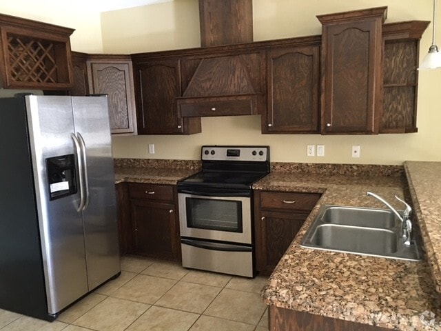 Building Photo - 1306 W Kiwi Unit 1 Rental