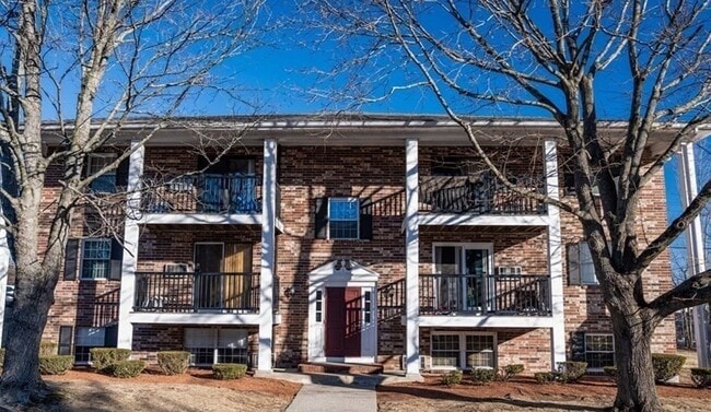 Building Photo - 1 Walker Rd Unit #01