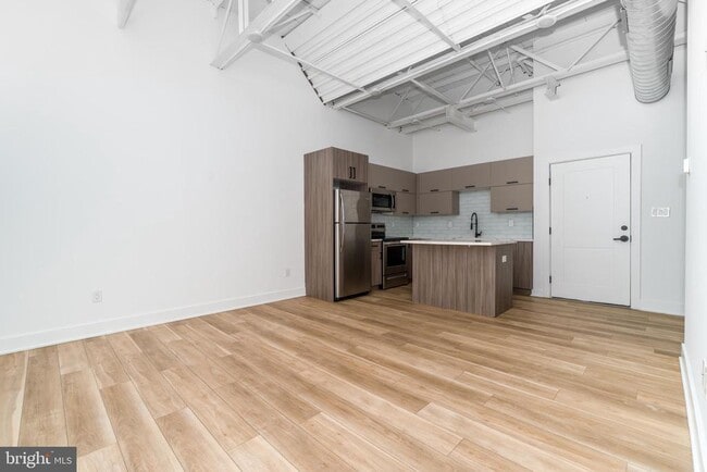 Photo - 2700 E Auburn St Unidad G203