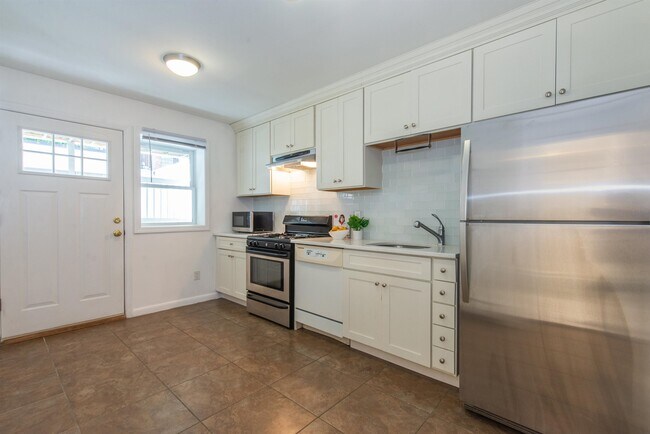 Photo - 61 Bright St Unidad B