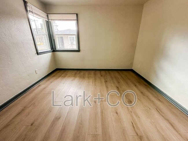 Photo - 1117 E St Vrain St