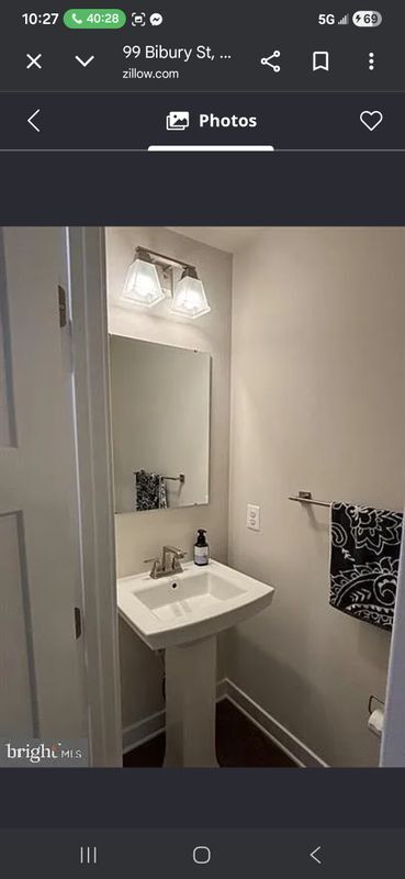 Photo - 99 Bibury St Unit 2 rooms in a town house