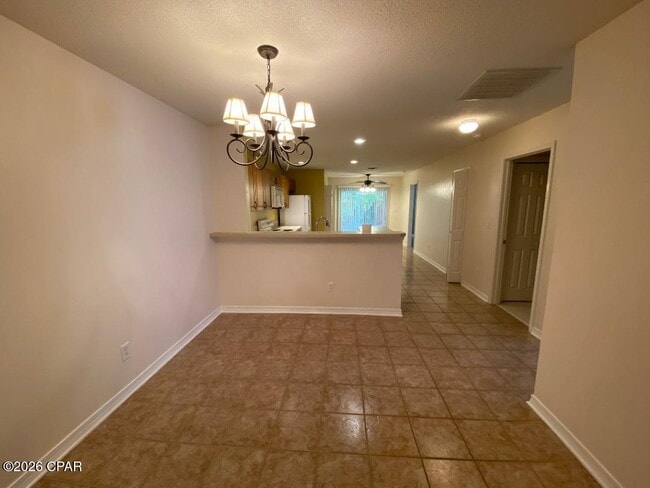 Photo - 163 W Park St