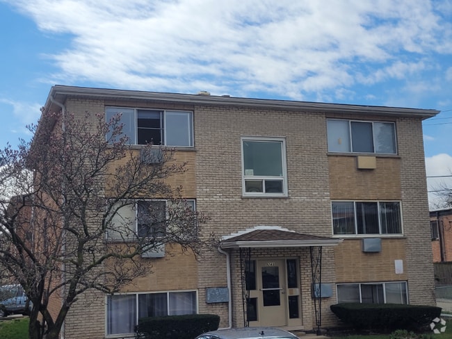 Building Photo - 9229 Jill Ln Unit 2E Rental