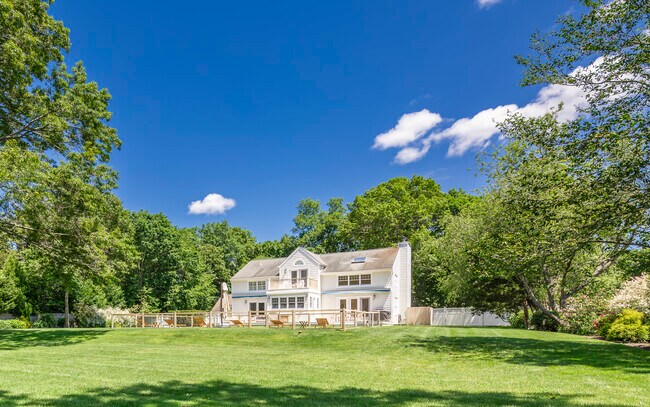 Photo - 27 Fieldview Ln