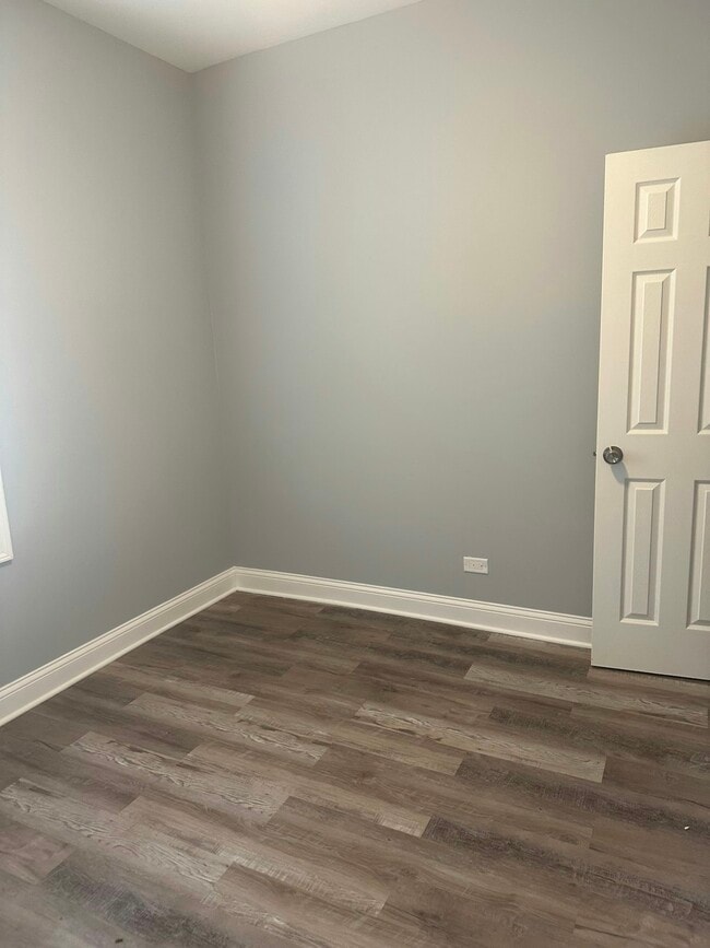 Building Photo - 6710 S Parnell Ave Unit 2
