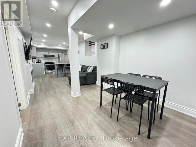 Photo - 164 Morningside Dr