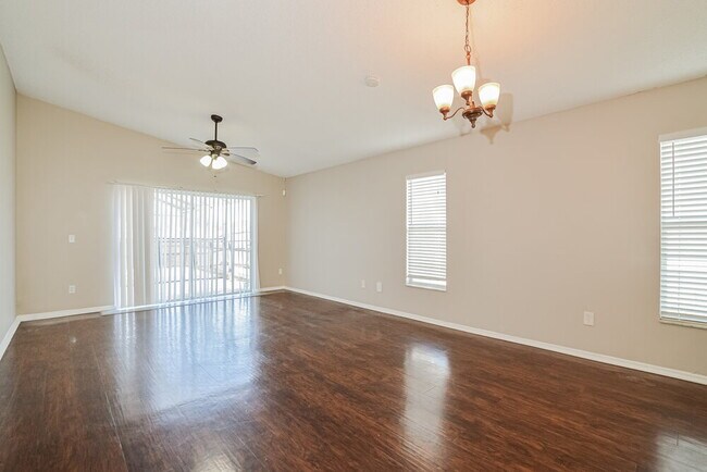 105 Rock Springs Ct