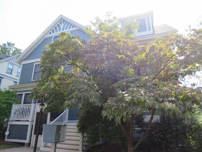 Photo - 364 Harvard St Unit 10