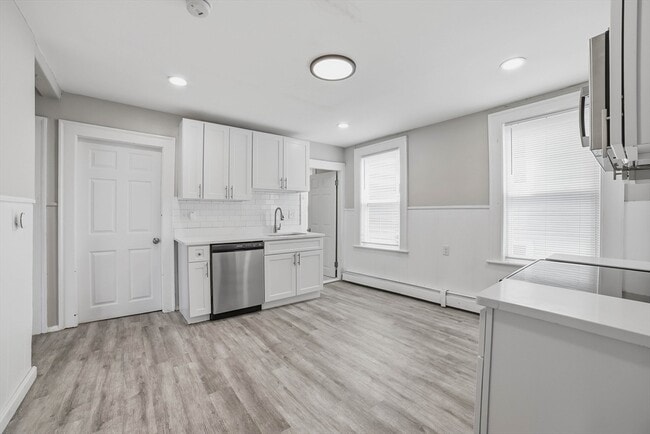 Photo - 8 Hooper St Unit 3