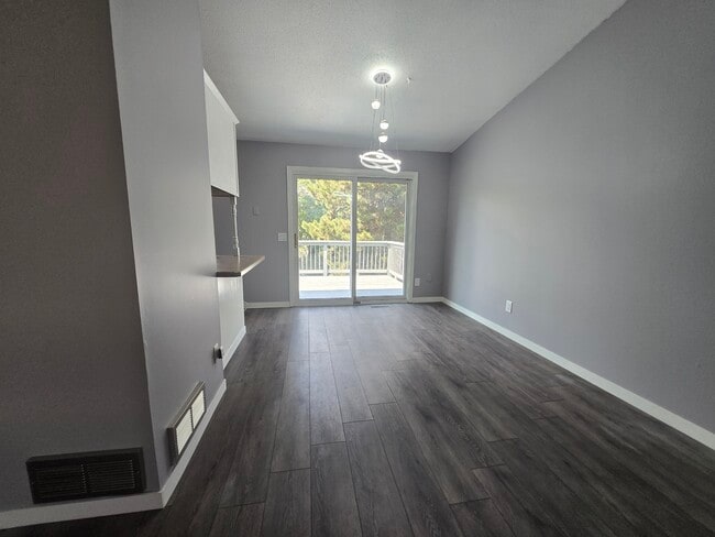 Photo - 8461 Sheridan Ave N