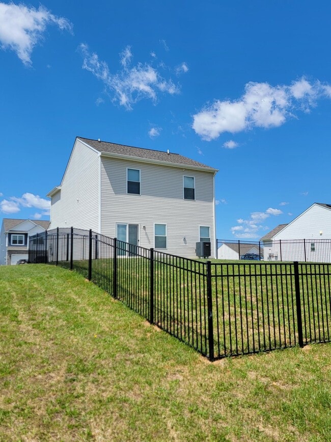 Photo - 10101 Amelia Ct