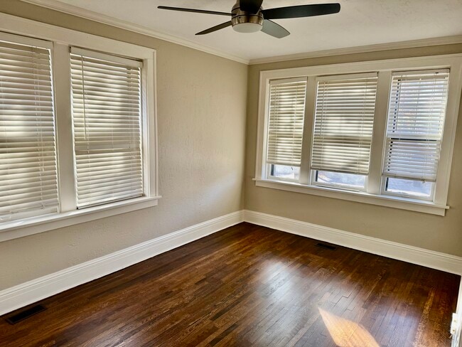 Photo - 7119 Amherst Ave