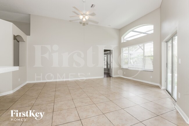 Photo - 1403 Scotch Pine Dr