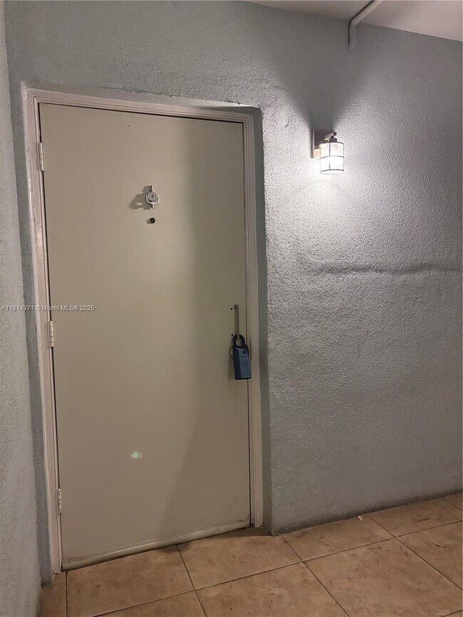 Photo - 260 S Cypress Rd Unit 103