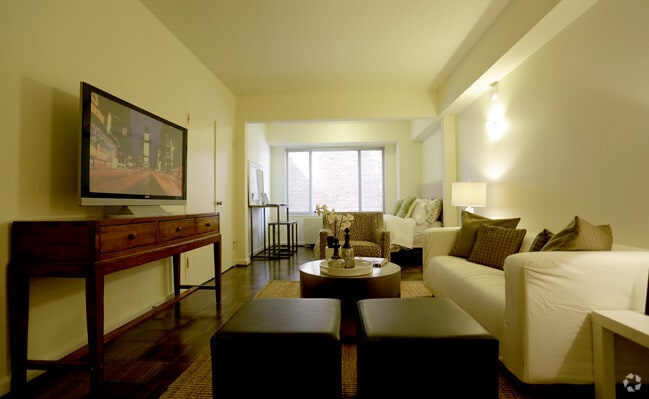 Hightowers Apartments