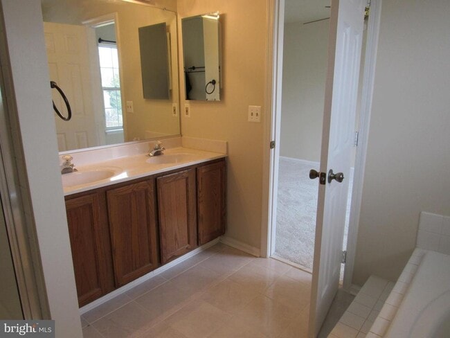 Photo - 13252 Golders Green Pl