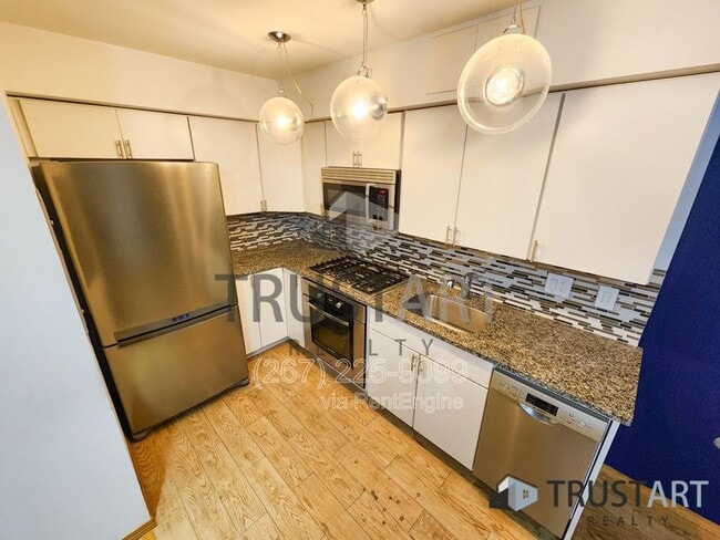 Building Photo - 12135 Academy Rd Unit 77