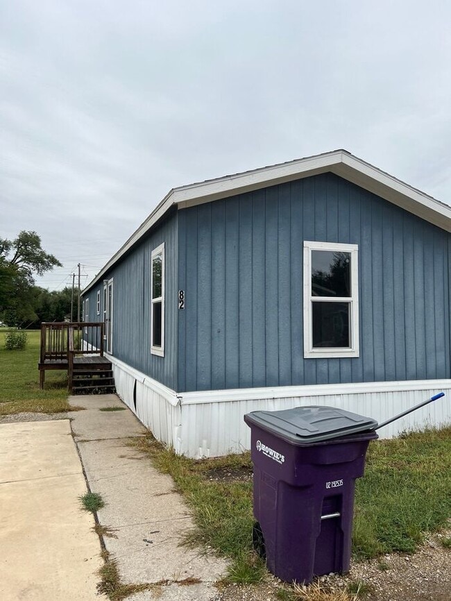 Building Photo - 2019 Mobile Home For Sale