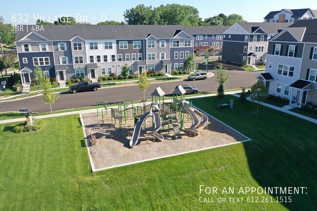 Photo - 632 Village Dr