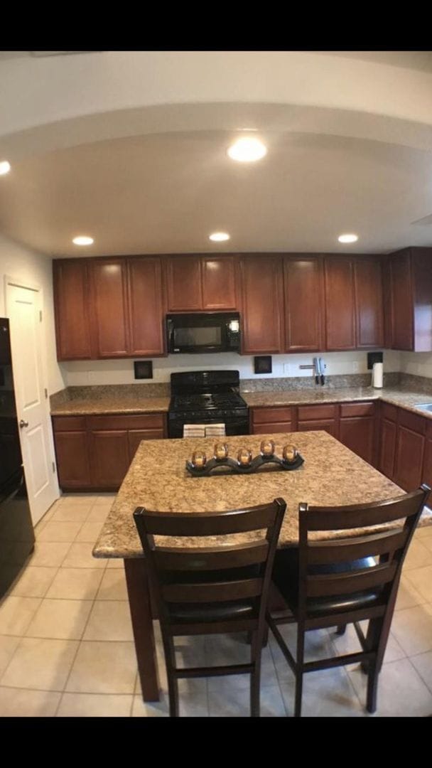 Photo - Four Bedroom, Three Bath Home in Somersett