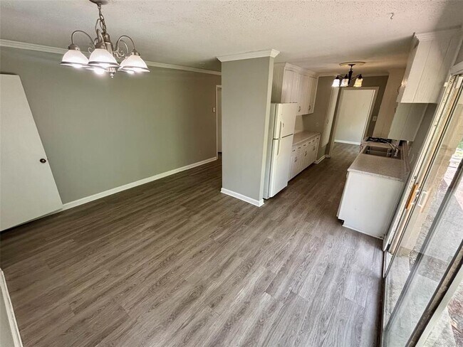Photo - 1216 Karen Rd