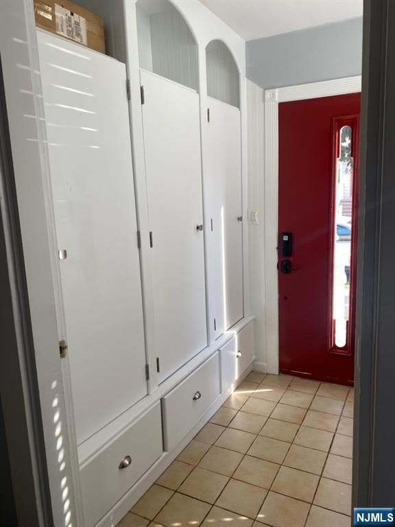 Building Photo - 127 Melrose Ave Rental