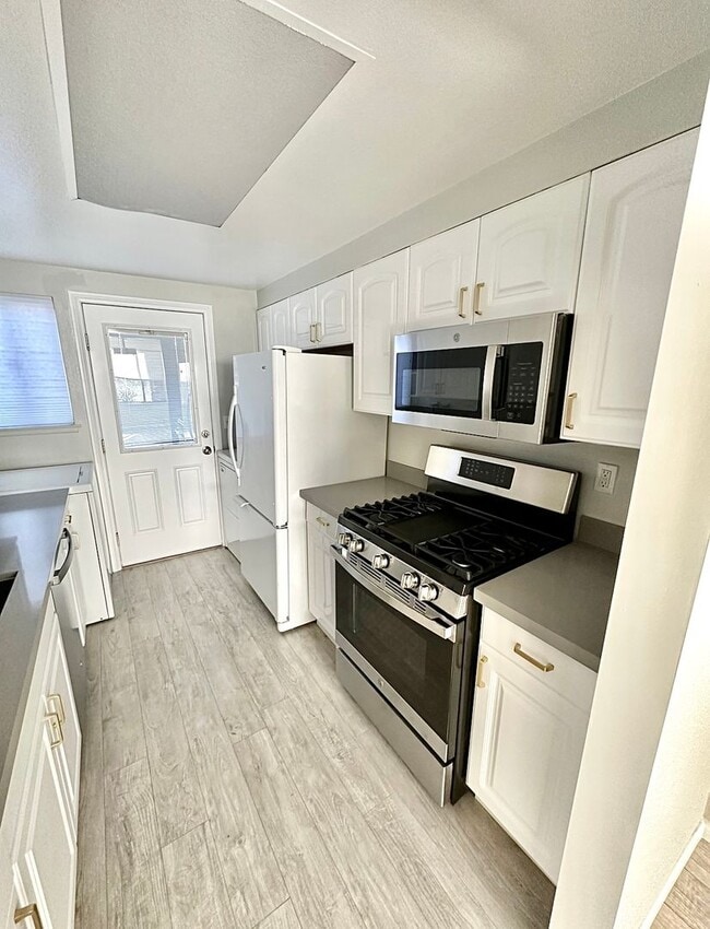 Photo - COMING SOON!! Charming 3 Bedroom Condo in Gated Palm Springs Community!