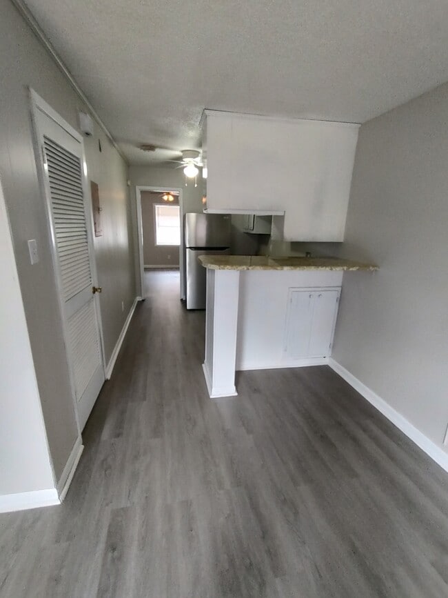 Photo - High St and Lelia St Unidad Lelia 9