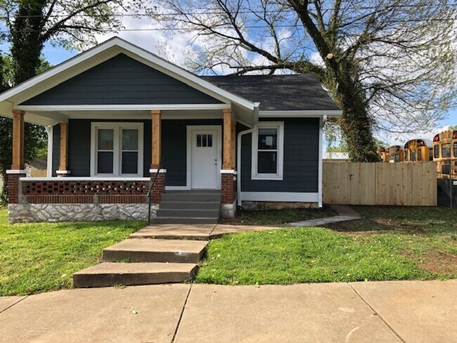 2 bedroom 1 bath newly remodeled home - 2 bedroom 1 bath newly remodeled home