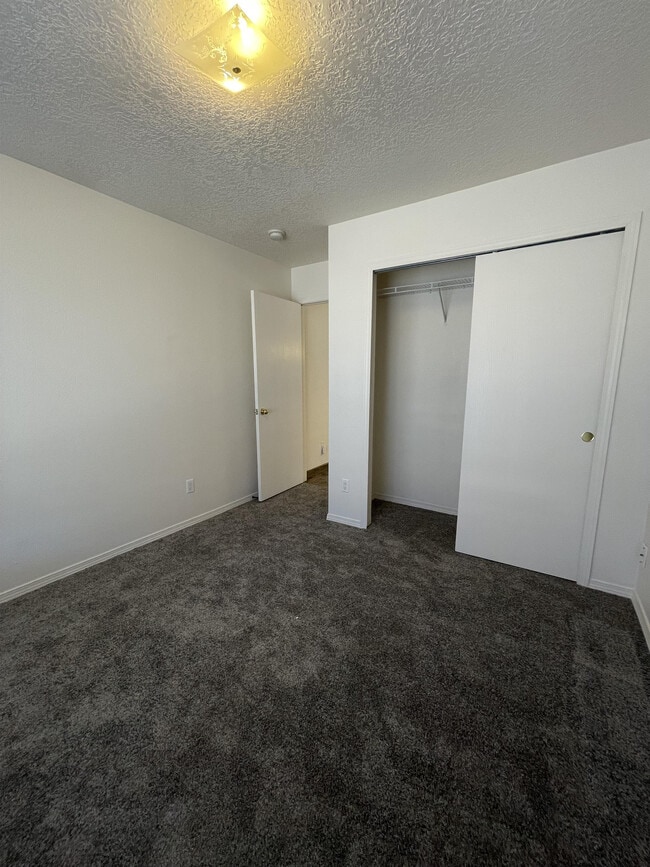 Photo - 3119 El Caballero Dr SW